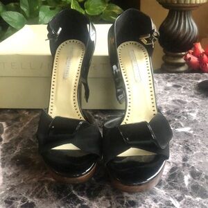 Stella McCartney Platform Patent & Suede Shoes With Swirl.